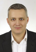 Small piotr musialek photo opt